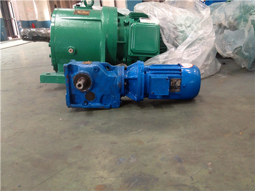 冷卻塔專用減速機的日常維護和保養(yǎng)如何進行？